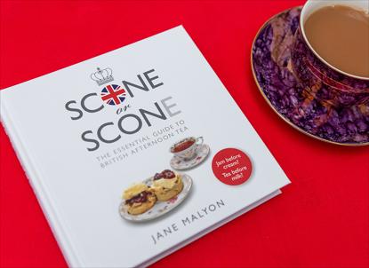 Picture of GIFT BOOK: Scone or Scon(e) - The Essential Guide to British Afternoon Tea